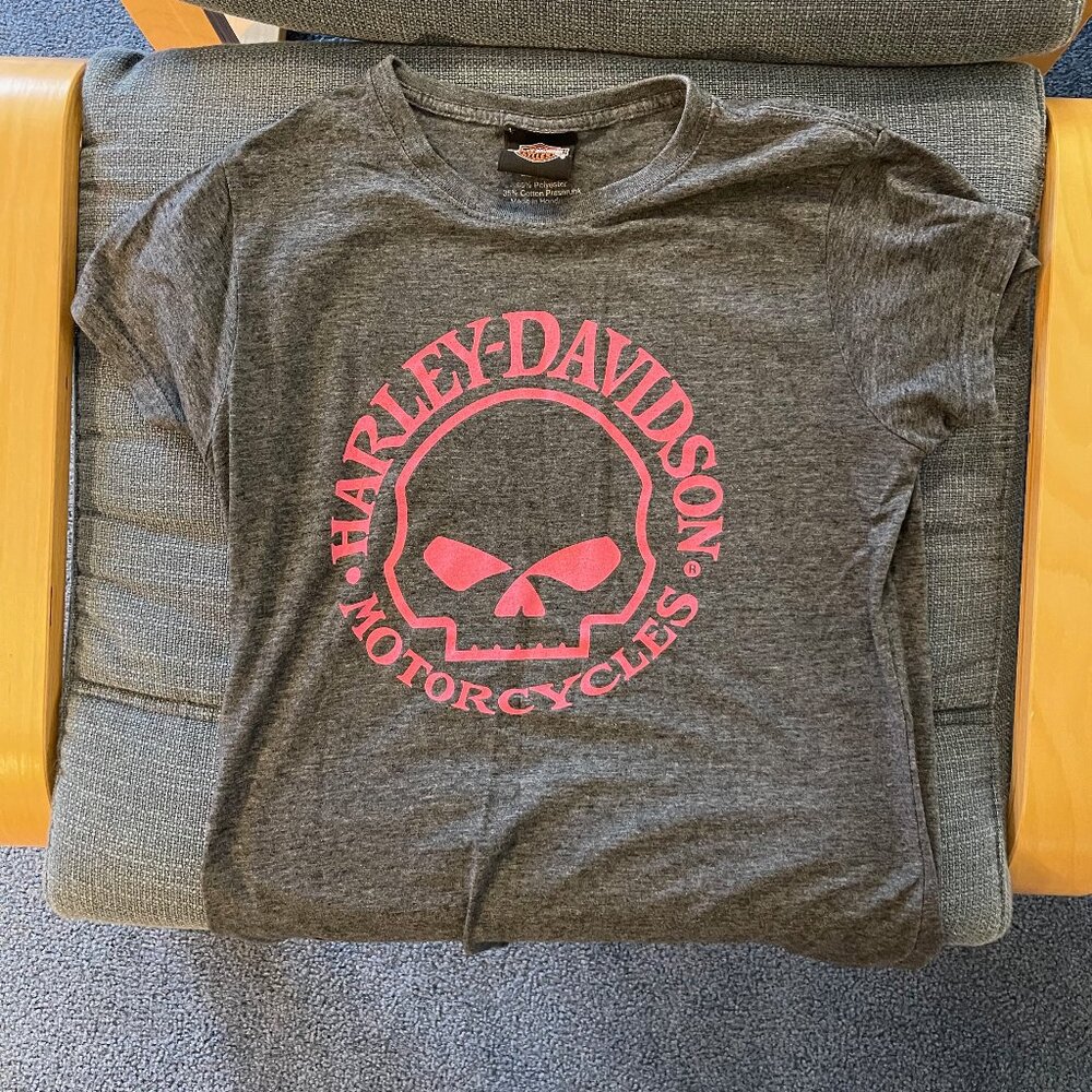 Harley-Davidson Grey Women's Shirt Size M York PA